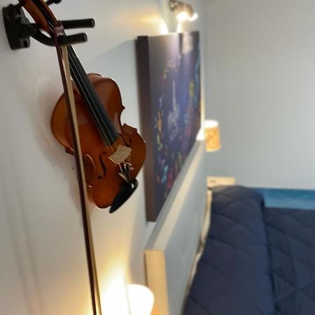 Bed and Breakfast Music House Палінуро Екстер'єр фото